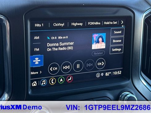 Used 2021 GMC Sierra 1500 AT4 w/ Off-Road Performance Package image 35