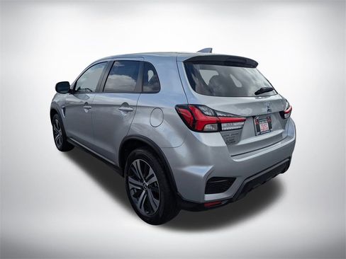 New 2025 Mitsubishi Outlander Sport SE image 5