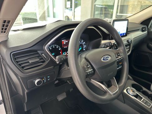 Certified 2020 Ford Escape SE FWD image 20