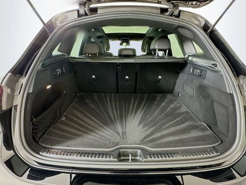 Used 2023 Mercedes-Benz GLC 300 4MATIC image 29