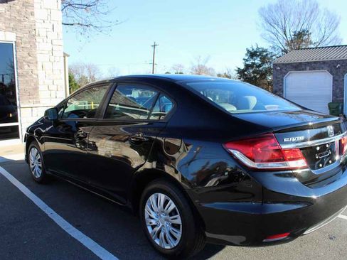 Used 2015 Honda Civic LX image 7