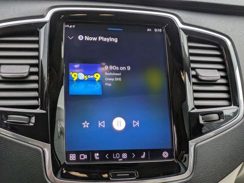 Used 2023 Volvo XC90 T8 Plus w/ Protection Package Premier image 20