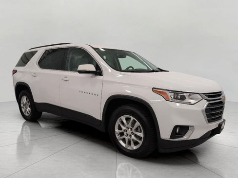 Used 2019 Chevrolet Traverse LT FWD image 1