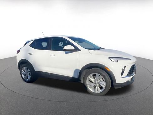 Used 2025 Buick Encore GX Preferred image 2