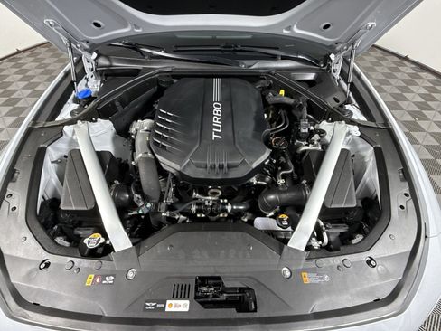 Used 2022 Genesis G70 3.3T w/ Sport Prestige Package image 28