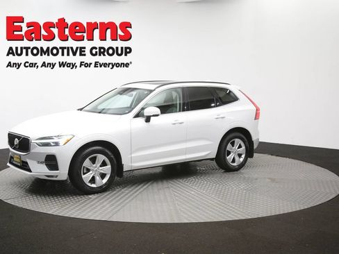 Used 2022 Volvo XC60 B5 Momentum AWD/4WD image 59