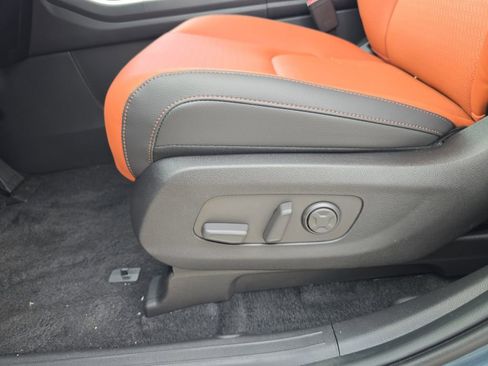 New 2026 Kia Carnival SX Prestige FWD image 22