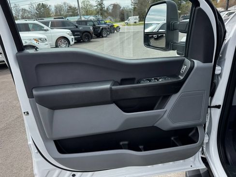 Used 2024 Ford F250 XL w/ FX4 Off-Road Package AWD/4WD image 11