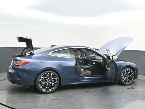 New 2026 BMW 430i Coupe w/ Premium Package image 44