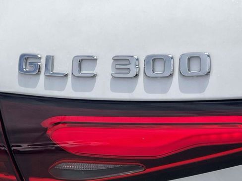 New 2026 Mercedes-Benz GLC 300 4MATIC image 14