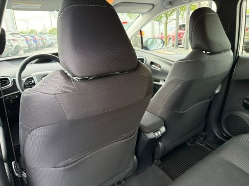 Used 2021 Toyota Prius Prime LE FWD image 22