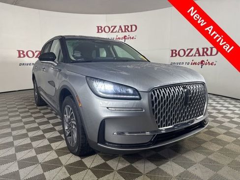 Used 2023 Lincoln Corsair FWD image 1