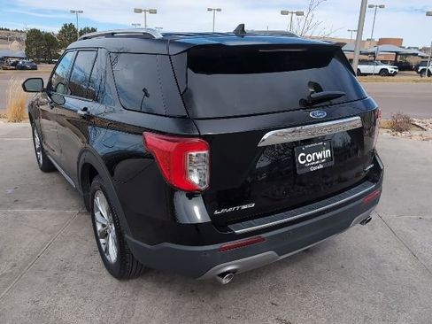 Used 2023 Ford Explorer Limited AWD/4WD image 5