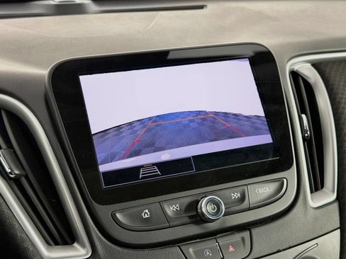 Used 2023 Chevrolet Malibu LT FWD image 34