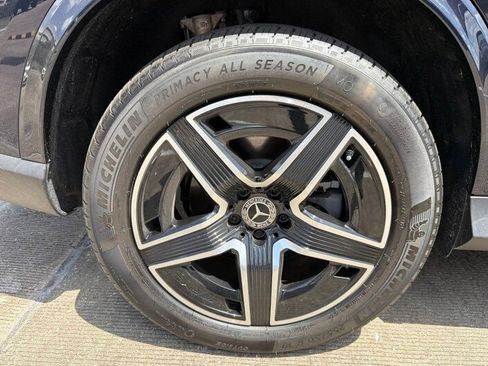 Used 2024 Mercedes-Benz GLC 300 4MATIC image 15