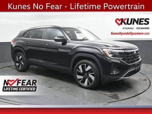 Used 2024 Volkswagen Atlas Cross Sport SE AWD/4WD image 1