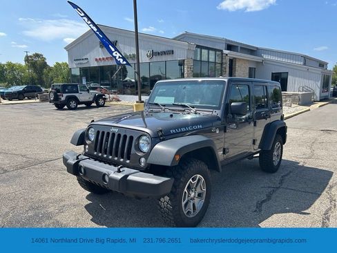 Used 2018 Jeep Wrangler Unlimited Rubicon w/ Cold Weather Group AWD/4WD image 1