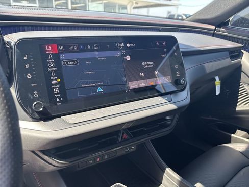 Used 2024 Dodge Charger R/T w/ Plus Group image 24