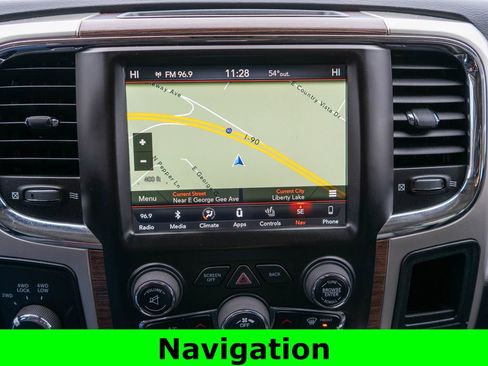 Used 2018 RAM 2500 Laramie w/ Convenience Group image 25