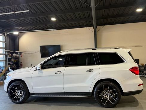 Used 2016 Mercedes-Benz GL 450 4MATIC image 8
