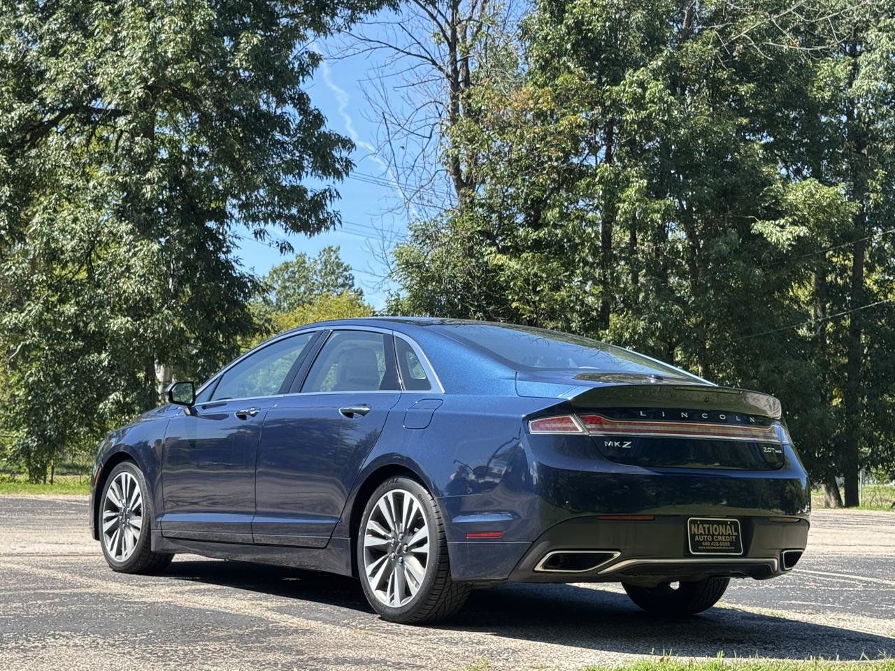 Used 2017 Lincoln MKZ Reserve w/ Climate Package AWD/4WD image 7