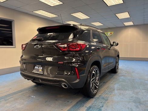 New 2026 Chevrolet TrailBlazer RS w/ Convenience Package image 3