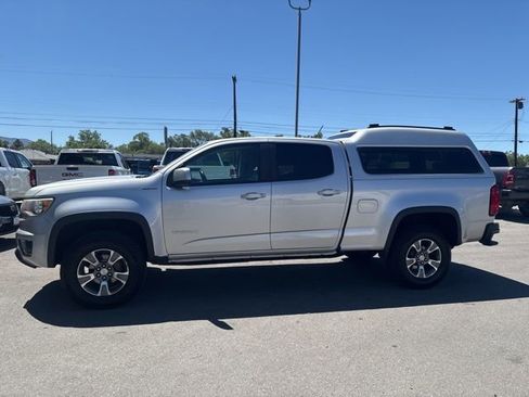 Used 2016 Chevrolet Colorado Z71 AWD/4WD image 3