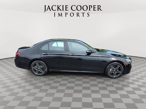 Used 2023 Mercedes-Benz E 450 4MATIC Sedan image 4