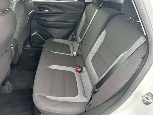 Certified 2023 Chevrolet TrailBlazer LT w/ Convenience Package AWD/4WD image 11