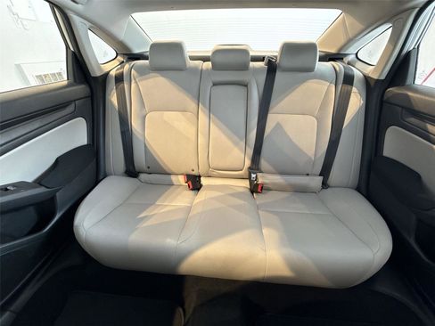 Used 2024 Honda Civic EX image 24