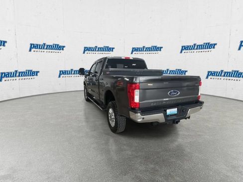 Used 2019 Ford F250 XLT w/ XLT Value Package AWD/4WD image 11