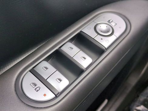 Used 2023 Hyundai Ioniq 5 SE w/ Cargo Package image 23