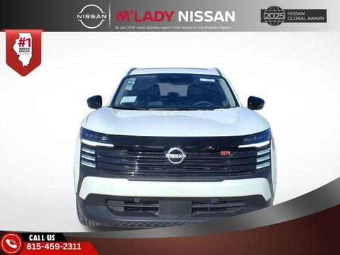 New 2026 Nissan Kicks SR image 2