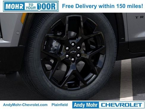 New 2026 Chevrolet Traverse RS w/ LPO, Floor Liner Package image 9