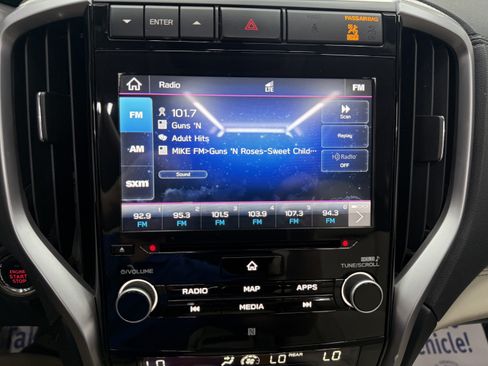 Used 2019 Subaru Ascent Limited w/ Popular Package #3 AWD/4WD image 17