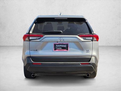 Used 2025 Toyota RAV4 LE image 7