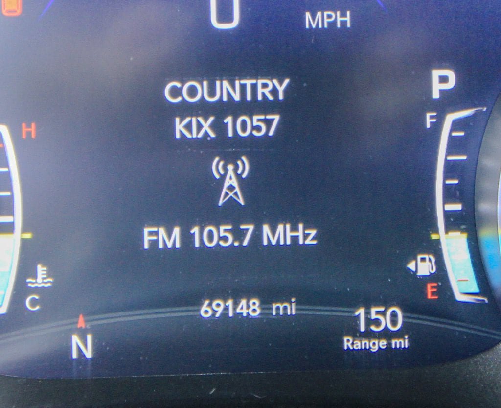 Used 2024 Chrysler Pacifica Touring-L FWD image 24
