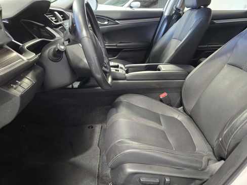 Used 2021 Honda Civic Touring image 15