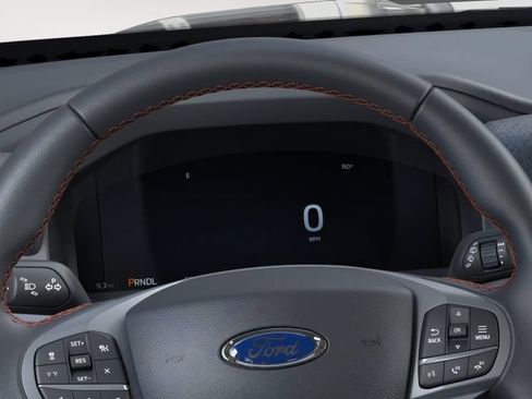 Used 2026 Ford Explorer Active AWD/4WD image 13