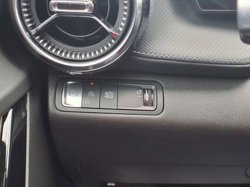 Used 2025 Chevrolet Equinox LT image 28