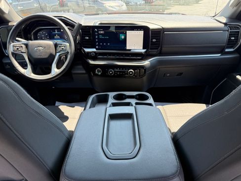 Used 2023 Chevrolet Silverado 1500 RST w/ Z71 Off-Road Package AWD/4WD image 10