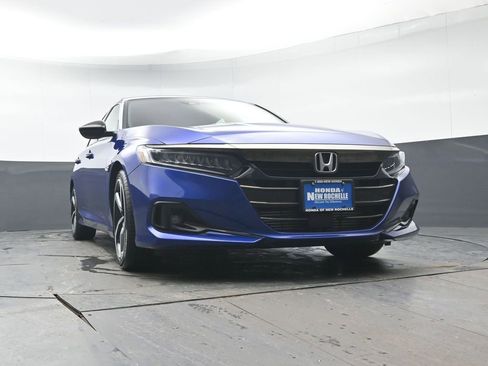 Used 2022 Honda Accord Sport image 32