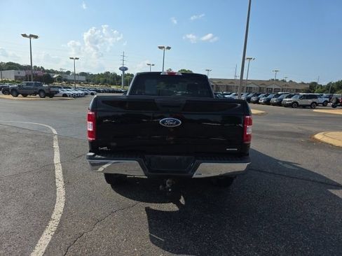 Used 2018 Ford F150 XLT AWD/4WD image 4