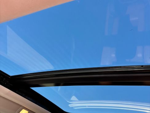 Used 2022 Nissan Pathfinder Platinum image 20