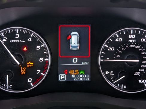 Used 2025 Subaru Ascent Bronze Edition w/ Onyx Package image 20