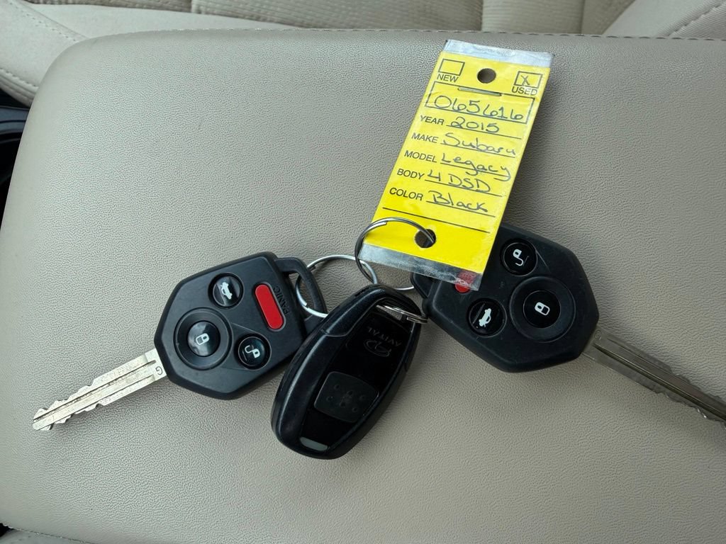 Used 2015 Subaru Legacy 2.5i Premium AWD/4WD image 14