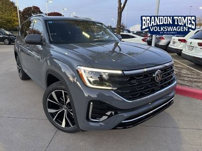 New 2025 Volkswagen Atlas SEL Premium R-Line