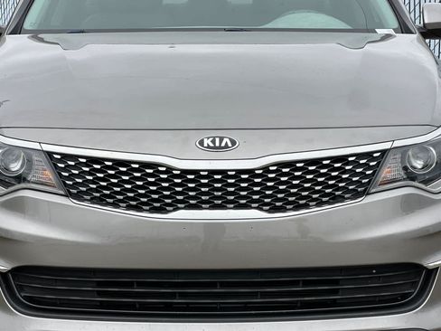 Used 2016 Kia Optima EX FWD image 15