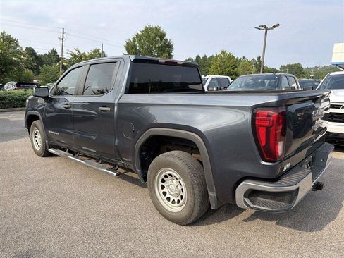 Used 2021 GMC Sierra 1500 2WD Crew Cab w/ Sierra Value Package image 3