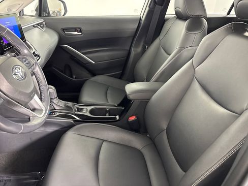 Certified 2023 Toyota Corolla Cross XLE w/ Convenience Package image 8